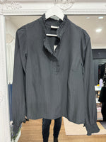 Load image into Gallery viewer, Kadorit Blouse - New Colour! - New Season Kaffe
