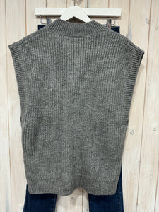 Kanellia Knitted Waistcoat - 1 Left Size L - Kaffe