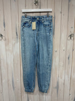 Load image into Gallery viewer, Lizzy Faux Jeans - New Seson - Elan
