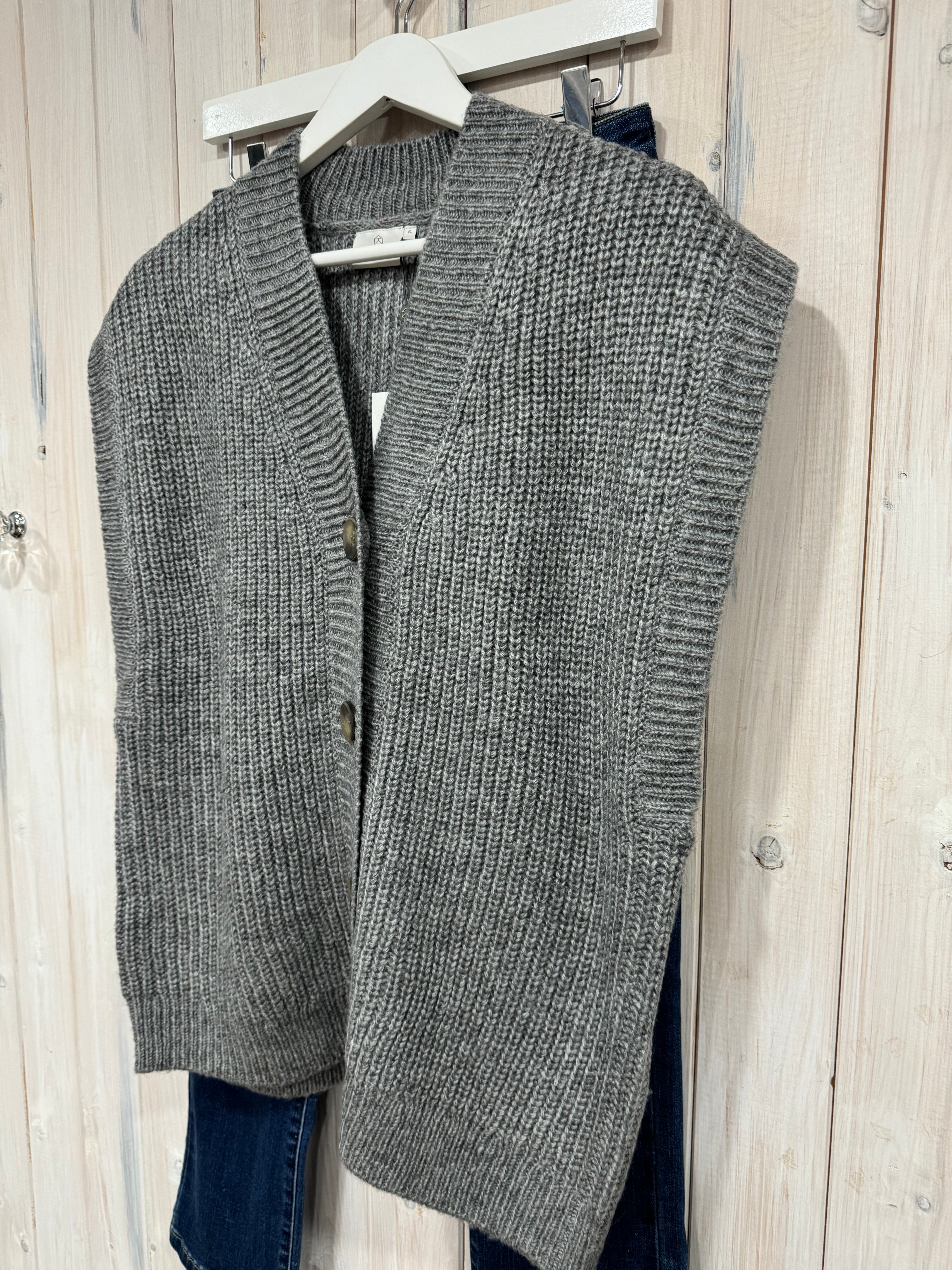 Kanellia Knitted Waistcoat - 1 Left Size L - Kaffe