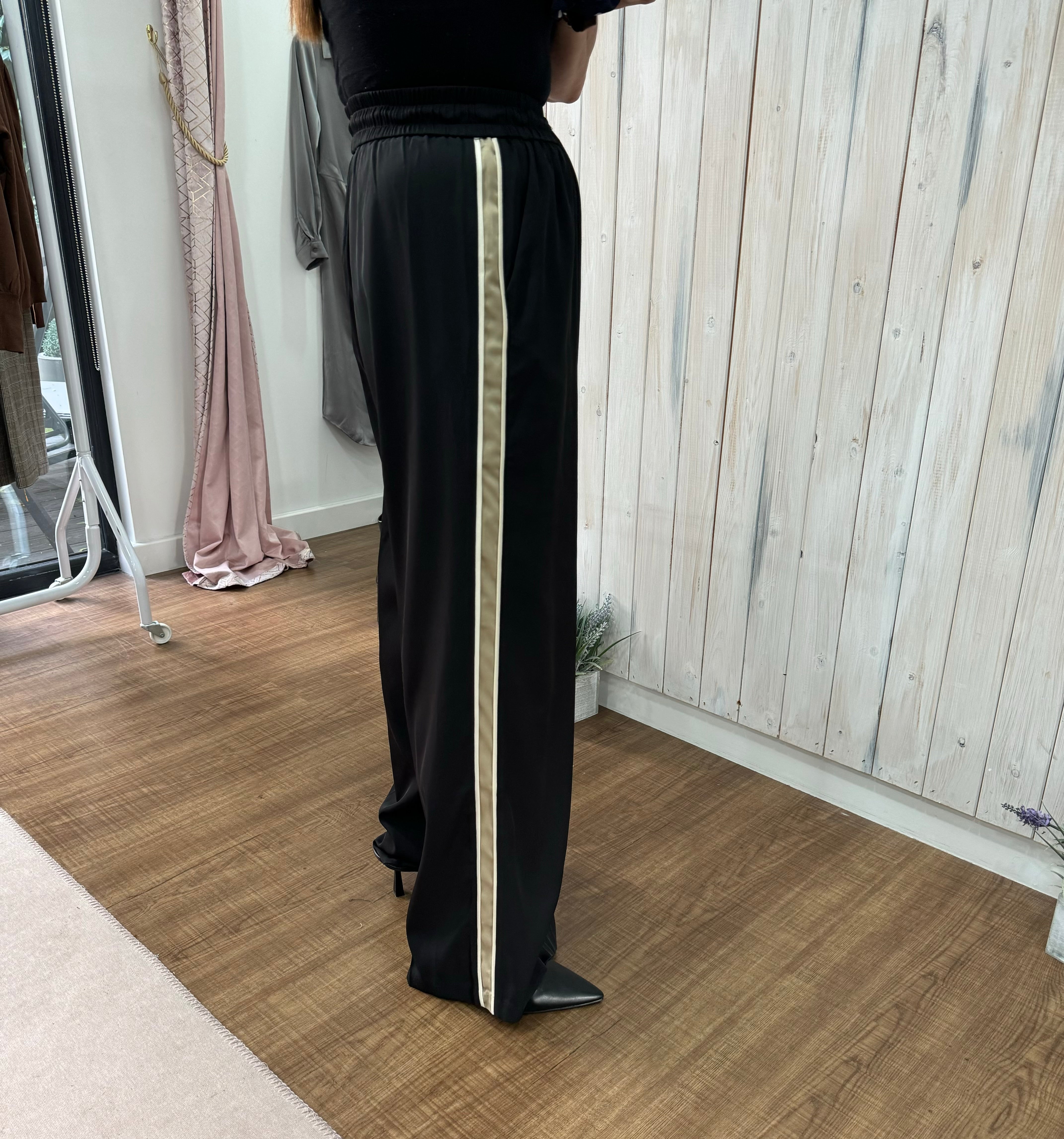 Kamille Side Stripe Tailored Jogger - New Season Kaffe